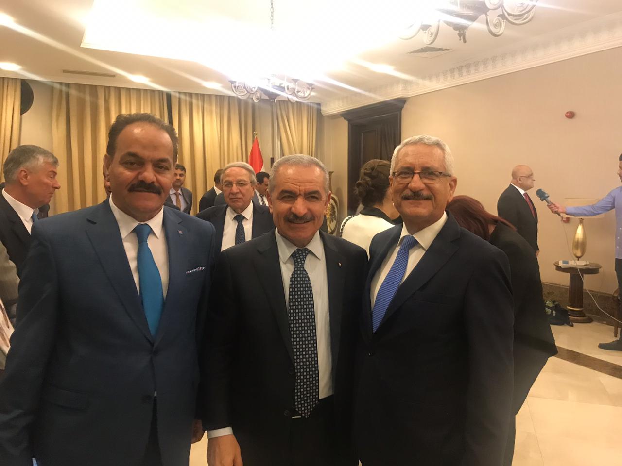 مع معالي رئيس وزراء فلسطين واستقبال الشركات الفلسطينية